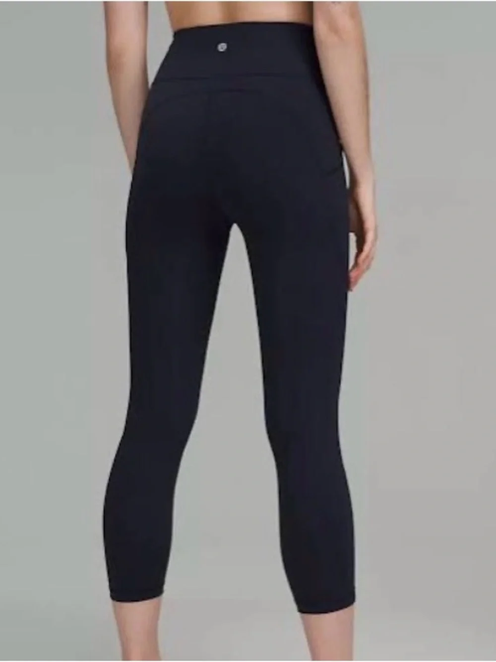 Lululemon Women's Invigorate HR Crop 23” Navy Blue Everlux LW6BDVS Size 6